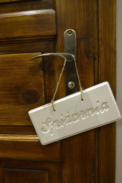 a0f9c1010ce30230af1bfbad449aaca39f831d72